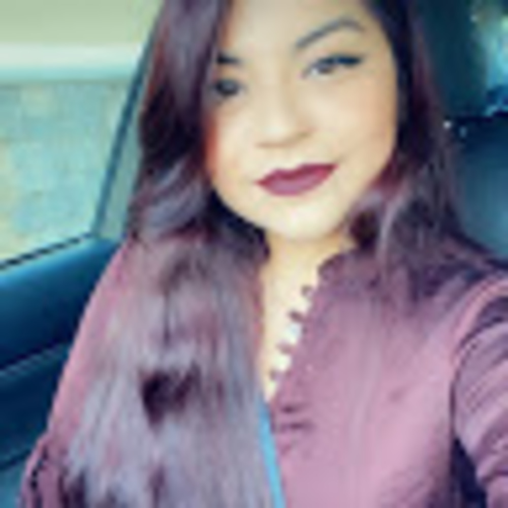 Meet your Posher, Alexandra